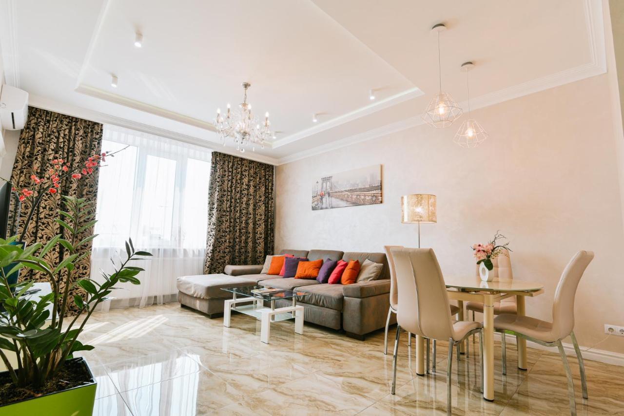 Apartmán Luxury For Business & Pleasure Royal 3 Kyjev Exteriér fotografie